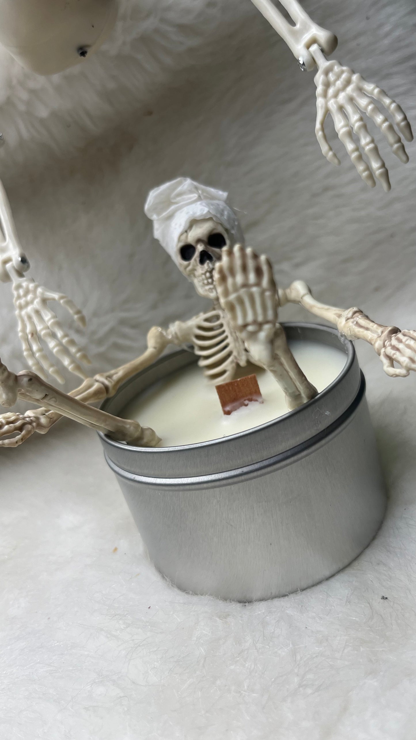 Spa Skeleton Candle 8oz